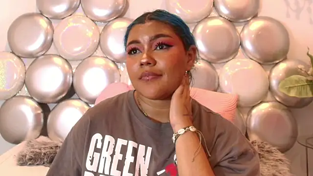 cherry chel online show from 24, 9, 2025