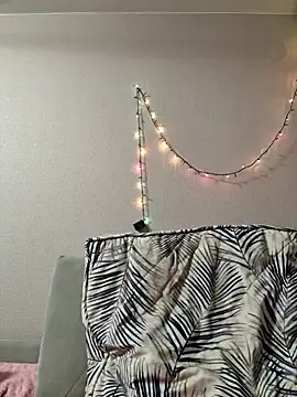  Alice 0-0 online show from 26, 10, 2025