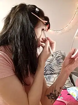  Alice 0-0 online show from 30, 11, 2025