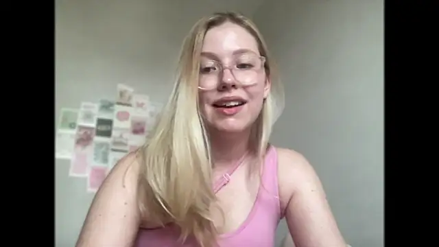 HoneyAudrey online show from 2, 10, 2025