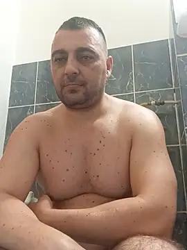 Snapshot of Mirkoxxx@xh chatting on 8, 7, 2026 Mirkoxxxxh online show from 8, 7, 2026