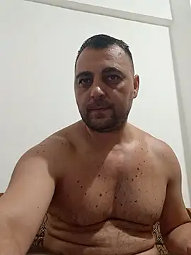 Snapshot of Mirkoxxx@xh chatting on 30, 7, 2026 Mirkoxxxxh online show from 30, 7, 2026