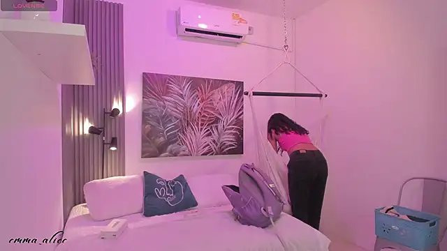 emma alice  online show from 11, 9, 2025