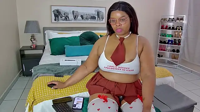 Snapshot of NaughtyKelly28 chatting on 12, 6, 2026 NaughtyKelly28 online show from 12, 6, 2026