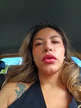 Karen San Miguel online show from 7, 11, 2025