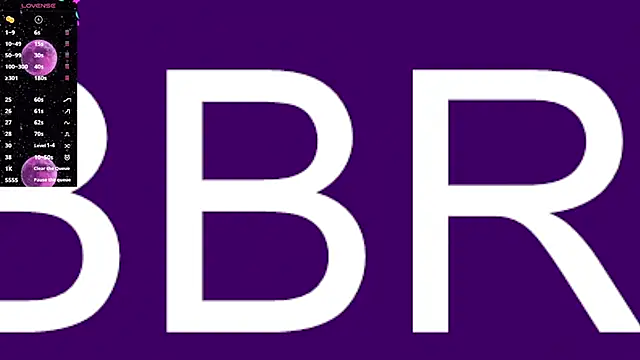 Snapshot of UniversitygirlQS chatting on 3, 12, 2024 UniversitygirlQS online show from 3, 12, 2024