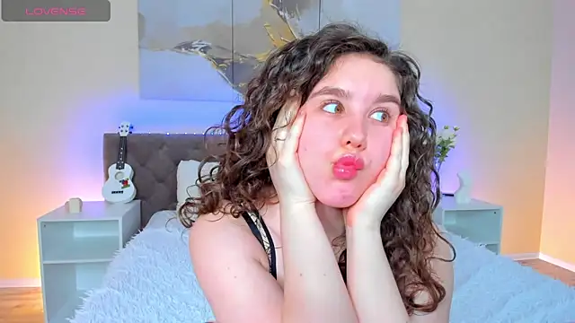 Ariella Sol online show from 18, 1, 2025