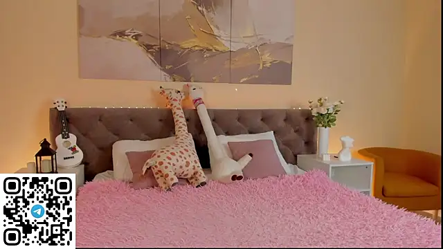 Ariella Sol online show from 23, 3, 2025