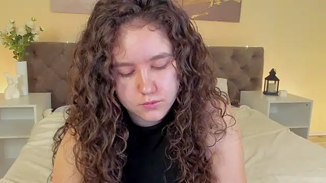 Ariella Sol online show from 18, 6, 2026