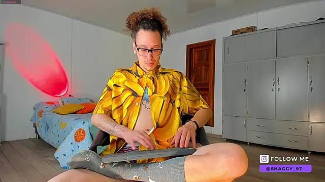 Snapshot of MrShaggy chatting on 1, 6, 2026 MrShaggy online show from 1, 6, 2026
