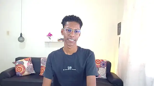 maiki18  online show from 17, 1, 2025