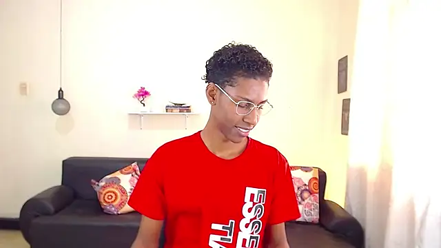 maiki18  online show from 22, 1, 2025