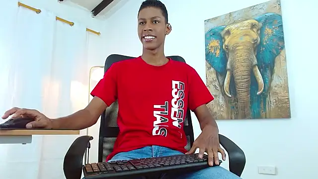 maiki18  online show from 10, 9, 2025