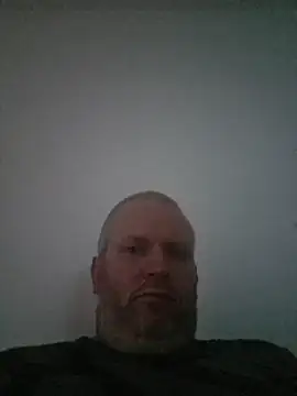 ShyBoy1982 online show from 3, 5, 2026