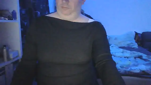 ShyBoy1982 online show from 16, 5, 2026
