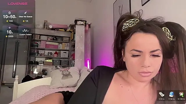 MyPhoenix online show from 15, 11, 2025