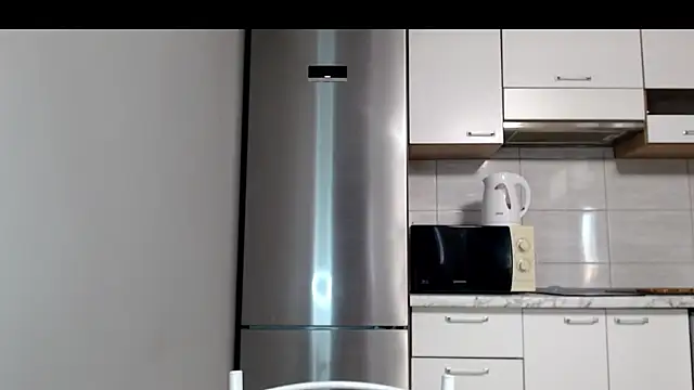 Snapshot of SierraSky_ chatting on 18, 6, 2026 SierraSky online show from 18, 6, 2026
