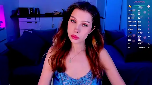 tenderdreams online show from 8, 11, 2025