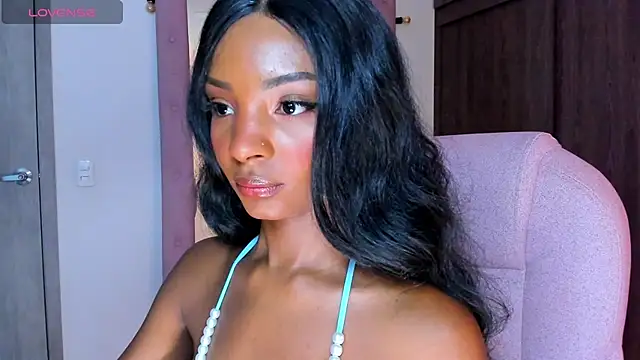 Snapshot of alikahouston4 chatting on 9, 8, 2026 alikahouston4 online show from 9, 8, 2026