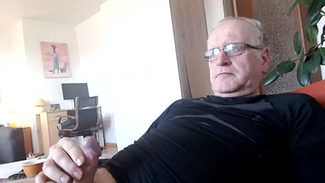 Milkasahne64 online show from 21, 3, 2026