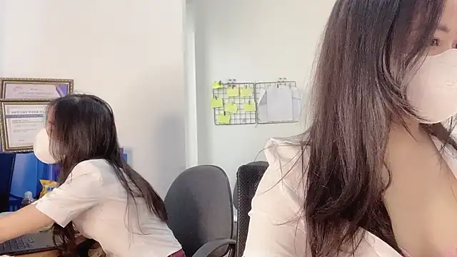 Bamboo Swetie online show from 15, 2, 2025