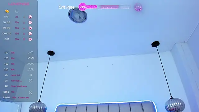 Snapshot of kareena_basu chatting on 11, 1, 2025 kareena basu online show from 11, 1, 2025