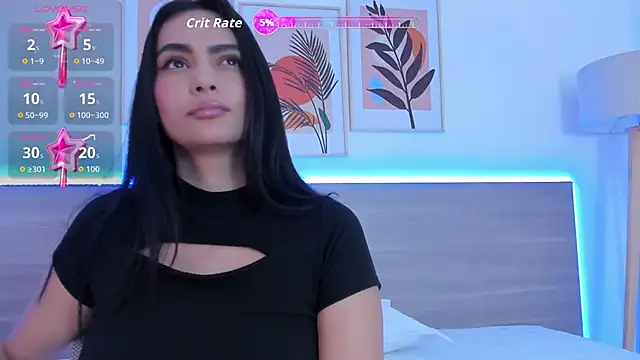 Snapshot of kareena_basu chatting on 19, 11, 2025 kareena basu online show from 19, 11, 2025