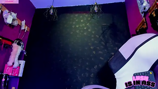 Alexa Slave online show from 18, 4, 2026