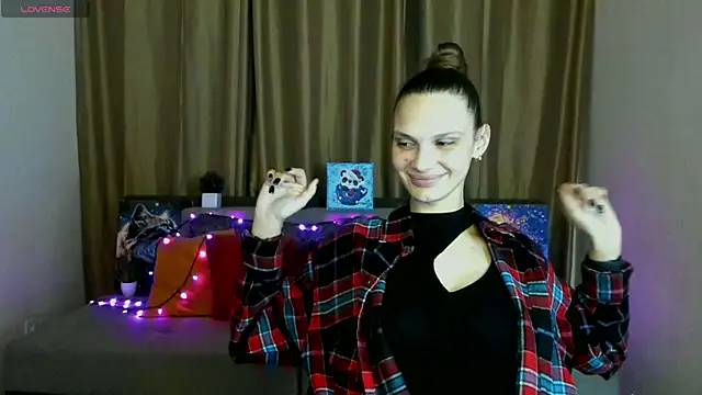 Aminakisuliawolf online show from 3, 2, 2025