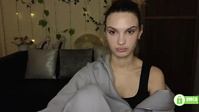 Aminakisuliawolf online show from 6, 3, 2026