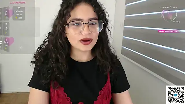 cinnamon rosa online show from 17, 10, 2025