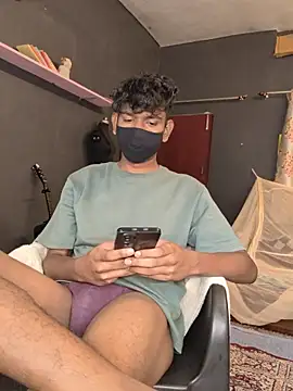 Snapshot of richardjames95 chatting on 29, 10, 2025 richardjames95 online show from 29, 10, 2025