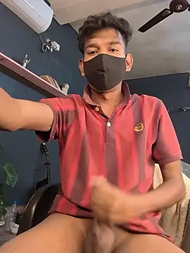 Snapshot of richardjames95 chatting on 28, 11, 2025 richardjames95 online show from 28, 11, 2025