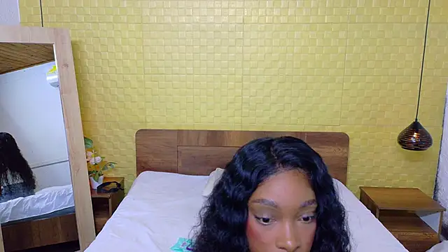 Shamiraa moore online show from 14, 2, 2026