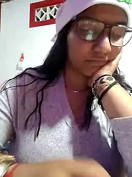 Sofythom1 online show from 19, 12, 2024