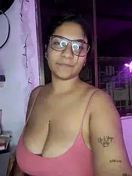 Sofythom1 online show from 19, 2, 2025