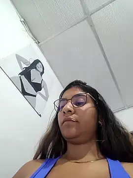 Sofythom1 online show from 18, 12, 2025