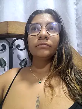 Sofythom1 online show from 12, 5, 2026