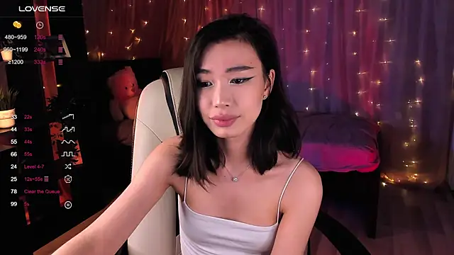 sensualily online show from 28, 12, 2024