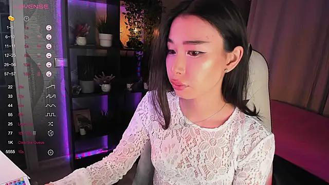 sensualily online show from 14, 9, 2025