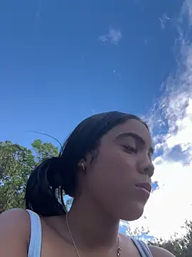 NAUGHTY LITTLE 18 online show from 23, 4, 2026