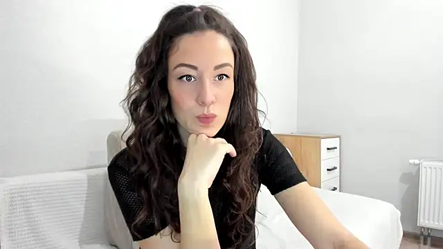 Snapshot of Karina_sunny chatting on 24, 12, 2024 Karina sunny online show from 24, 12, 2024