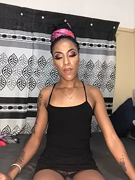 Snapshot of Kylie_Hairy_Bbc chatting on 24, 2, 2025 Kylie Hairy Bbc online show from 24, 2, 2025