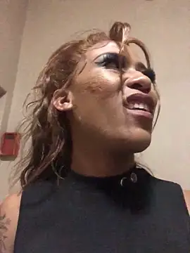 Snapshot of Kylie_Hairy_Bbc chatting on 18, 10, 2025 Kylie Hairy Bbc online show from 18, 10, 2025