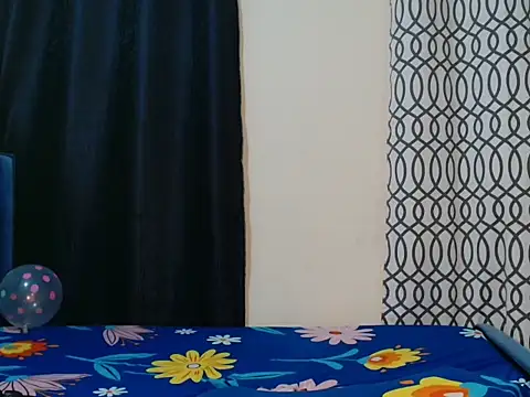 Snapshot of Pendo_ chatting on 10, 3, 2025 Pendo  online show from 10, 3, 2025