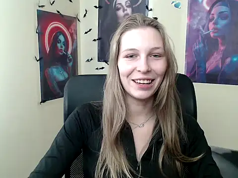 StrangerGi online show from 17, 4, 2026