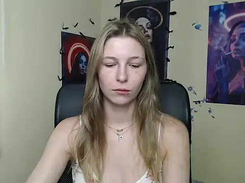 StrangerGi online show from 23, 6, 2026