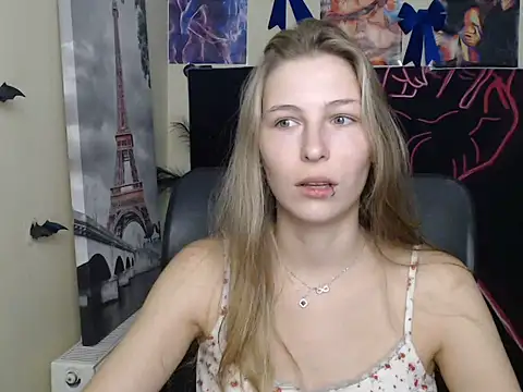 StrangerGi online show from 23, 7, 2026