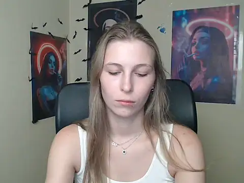 StrangerGi online show from 28, 7, 2026
