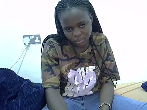 Snapshot of dirtyshowgirl chatting on 25, 6, 2026 dirtyshowgirl online show from 25, 6, 2026